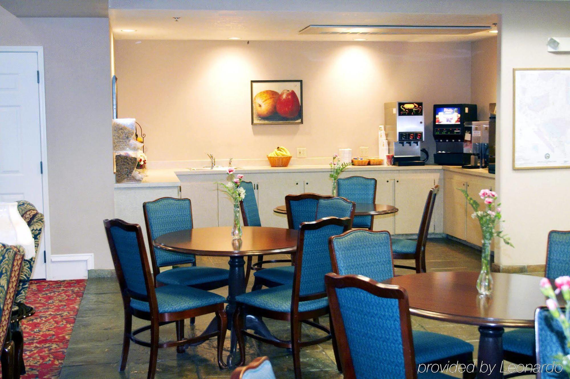 Surestay Hotel By Best Western Eureka Ресторант снимка